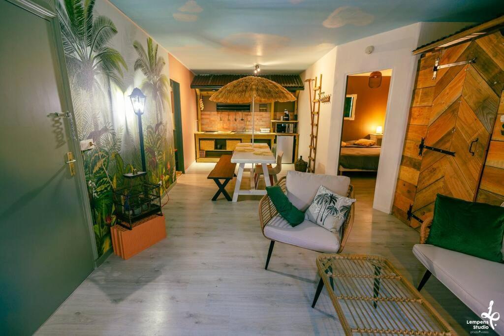 Appartement La Cabane Du Jardin Troyes Exterior foto
